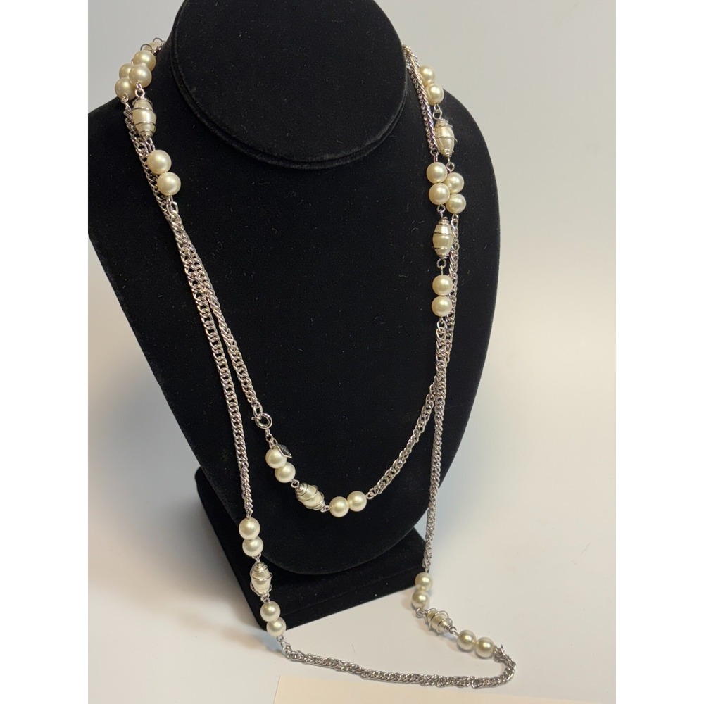 Necklace Silver Tone With Captive Pearls Long 48 inch Sarah‎ Coventry Signed